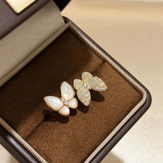 Van Cleef & Arpels VCA Double Butterfly Mother of Pearl Silver Ring