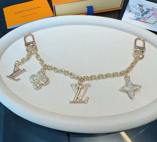 Louis Vuitton LV Delicate Crystal Flower Key Chain