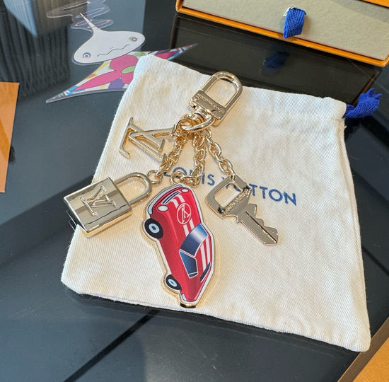 Louis Vuitton LV Durable Bag And Key Pendant
