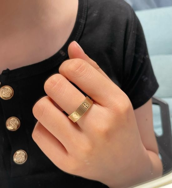 Cartier Wide Line Nail Ring Slim Finger Delicate Jewelry
