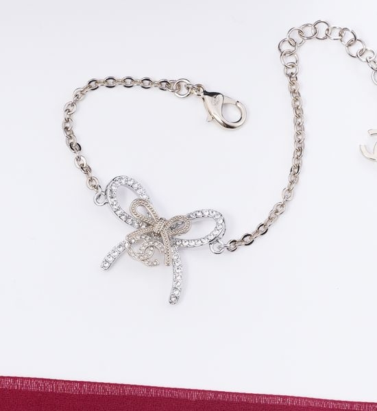 Chanel Elegant Beaded Diamond Bracelet