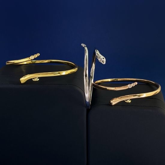 Tiffany & Co. Snake Shape Diamond Open Bangle Jewelry
