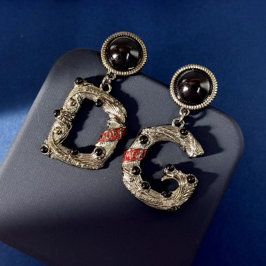 Dolce & Gabbana Asymmetric Resin Pearl Drop Earrings