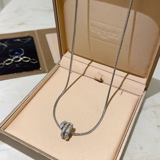 Bvlgari Snake-shaped V-gold Necklace