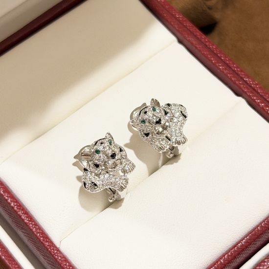Cartier Emerald Enamel Leopard Head Earrings