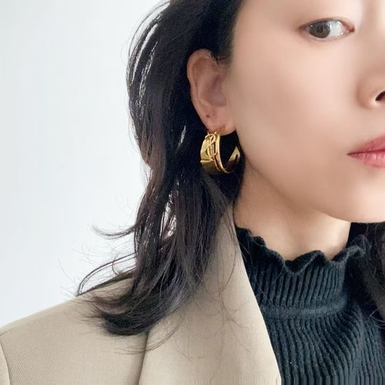 Yves Saint Laurent YSL Metal Earrings Elegant Chic Accessories