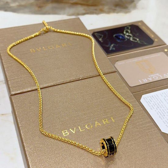 Bvlgari Gold Necklace with Classic Elegance