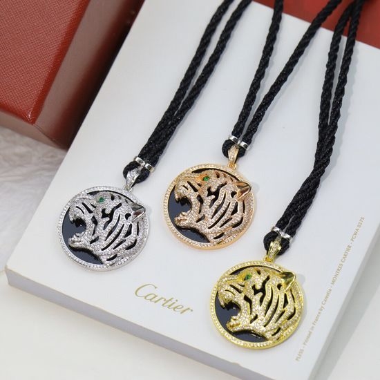 Cartier Leopard Design Necklace with Engraved Mark