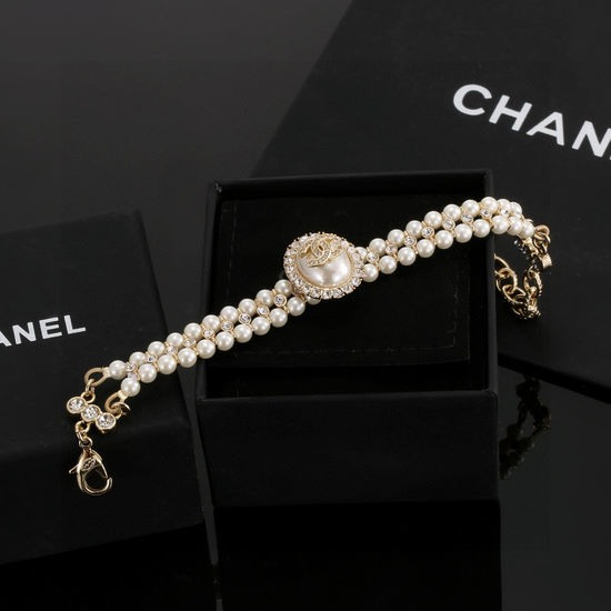 Chanel Double Layer Inlaid Diamond Pearl Bracelet