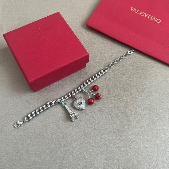 Valentino Simple Versatile Fashion Chain Bracelet