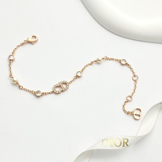 Christian Dior CD Rhinestone Pearl Bracelet Exquisite Jewelry