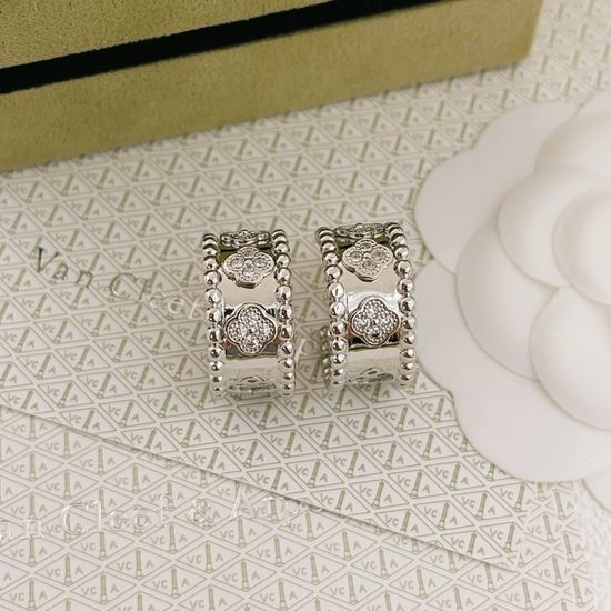 Van Cleef & Arpels VCA Silver Clover Kaleidoscope Earrings