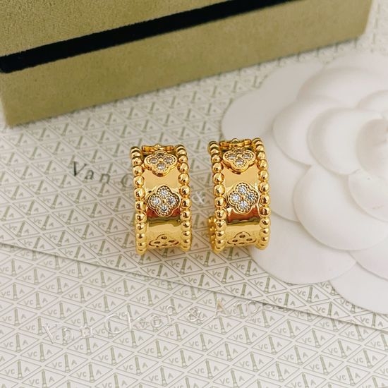 Van Cleef & Arpels VCA Clover Kaleidoscope Stud Earrings
