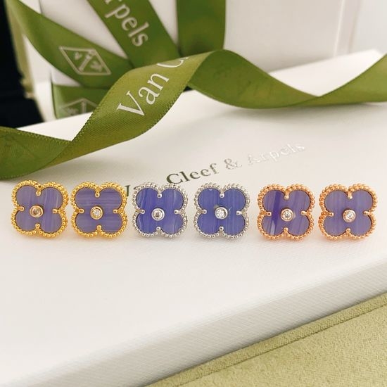 Van Cleef & Arpels VCA Purple Mother of Pearl Single Diamond Stud Earrings Set