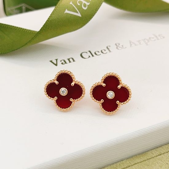 Van Cleef & Arpels VCA Red Mother of Pearl Clover Single Diamond Rose Gold Stud Earrings