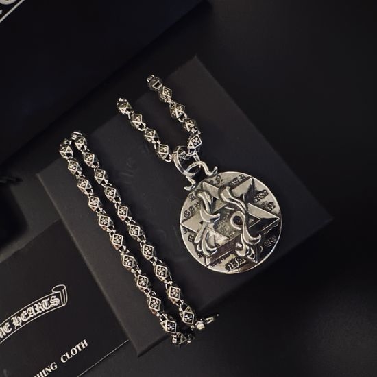 Chrome Hearts Classic Cross Pattern Pendant Necklace