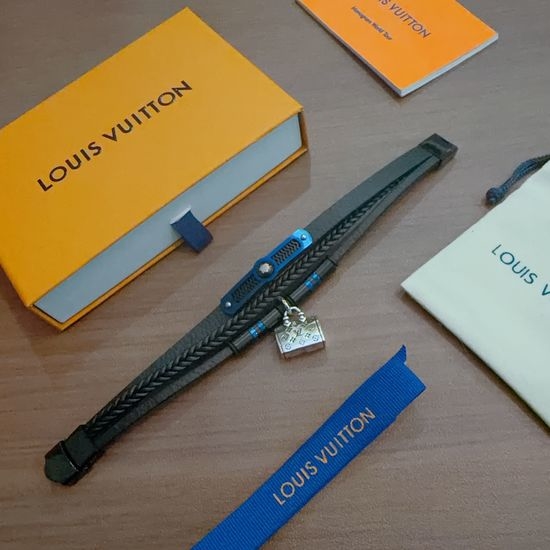 Louis Vuitton LV Vintage Bracelet Punk Style Jewelry Accessory