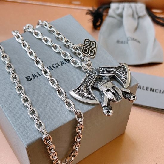 Givenchy Exquisite Retro Style Trendy Necklace