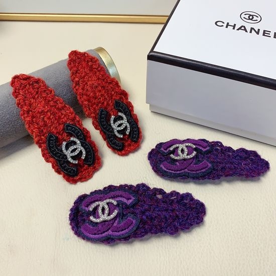 Chanel Knitted Wool Hair Clip Pair