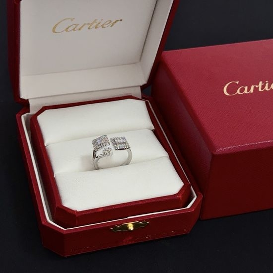 Cartier Classic Diamond Inlaid Stylish Ring