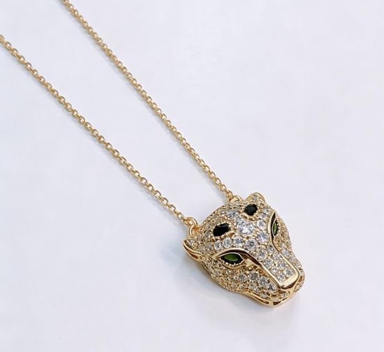 Cartier Classic V-gold Elegant Necklace