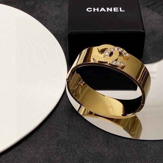 Chanel Wide Paved Diamond Bangle Premium Craft
