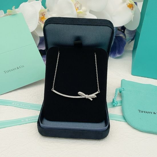 Tiffany & Co. Smiley Bow Diamond Silver Necklace