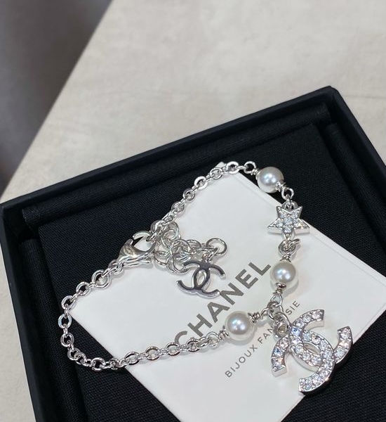Chanel Star Rhinestone Pearl Bracelet