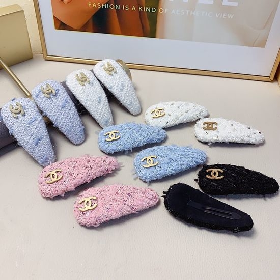 Chanel Elegant Tweed Side Hair Clips Set