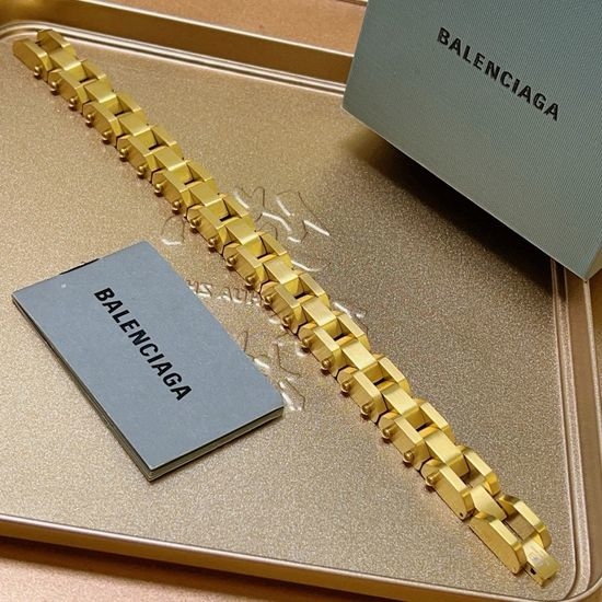Balenciaga Unique Design Durable Metal Bracelet