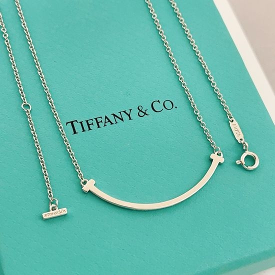 Tiffany & Co. Smiling Face Silver Tone Necklace