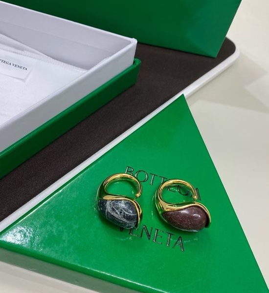 Bottega Veneta BV Natural Stone Water Drop Ring