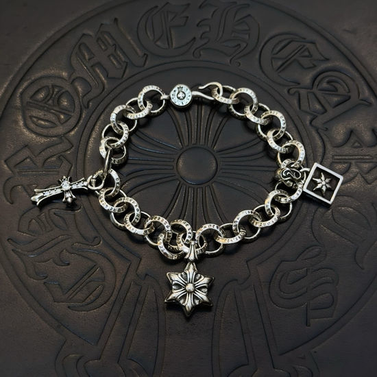 Chrome Hearts Vintage Engraved Cross Pattern Bracelet