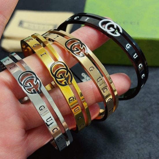 Gucci Luxury Gucci Dual-G Bracelet