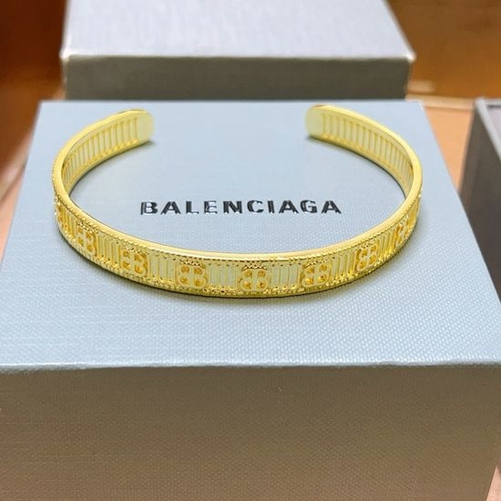 Balenciaga Stylish Unique Bangle Classic Accessory
