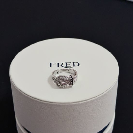 Fred Full Diamond Figure 8 Buckle Ring