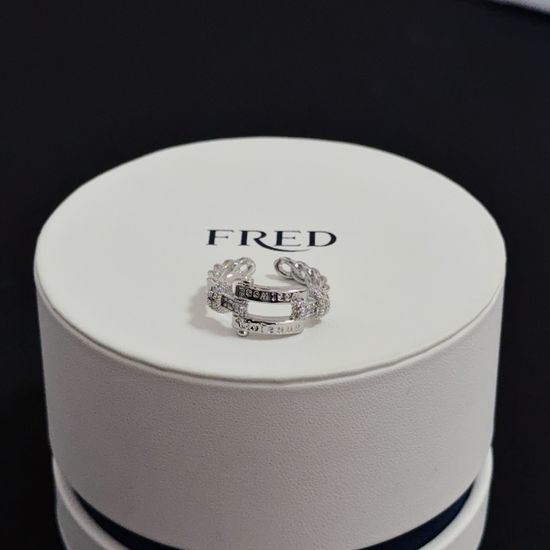 Fred Classic Delicate Minimalist Band Ring