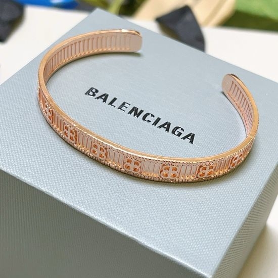 Balenciaga Unique Design Fashion Bracelet