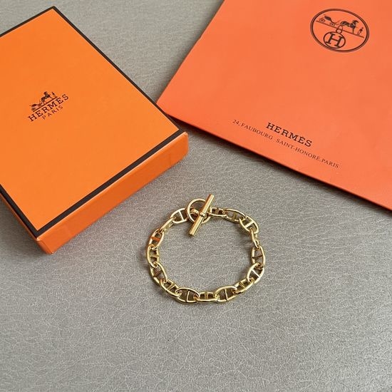Hermes Delicate Classic Decorated Chain Bracelet