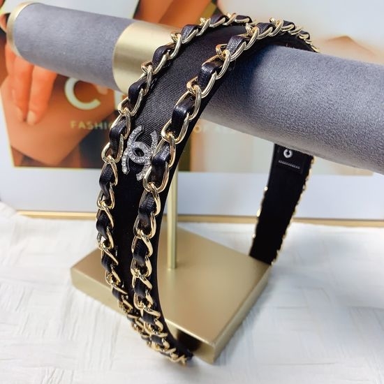 Chanel Chain Decorated Elegant Hair Hoop