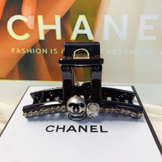 Chanel Rhinestone Decorated Hair Claw Clip