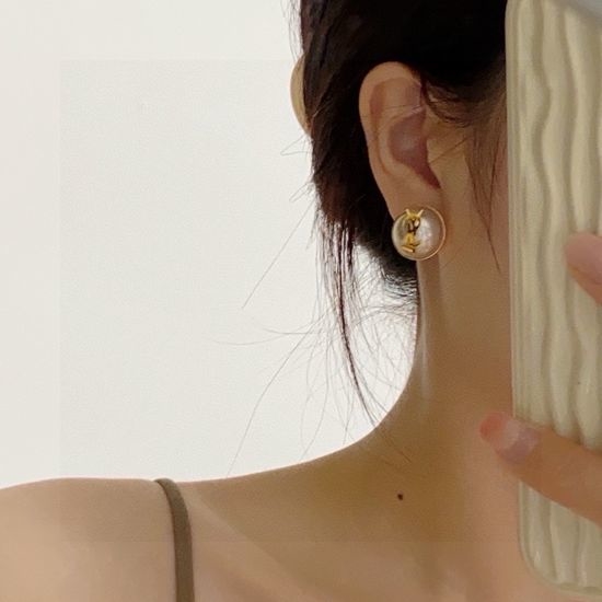 Yves Saint Laurent YSL Light Gray Pearl Earrings Jewelry