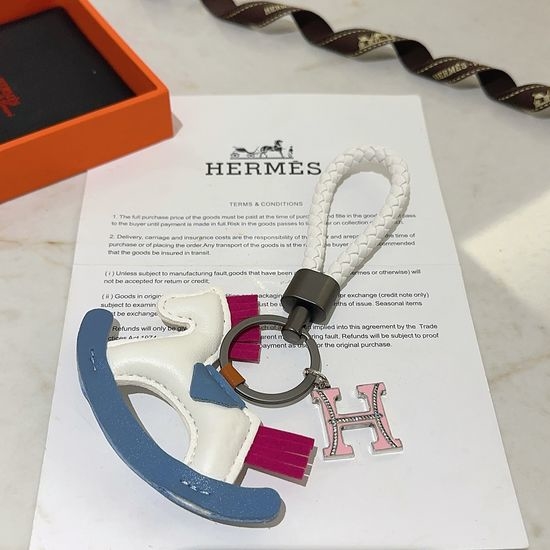 Hermes Delicate High Quality Key Chain