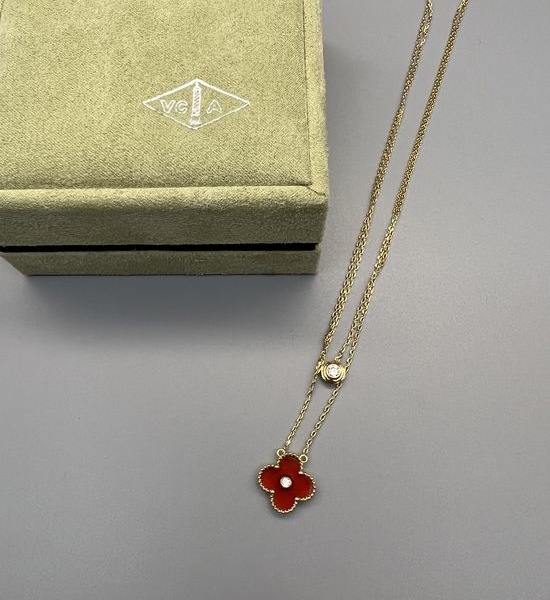 Van Cleef & Arpels VCA Elegant Double Layer Pendant Necklace