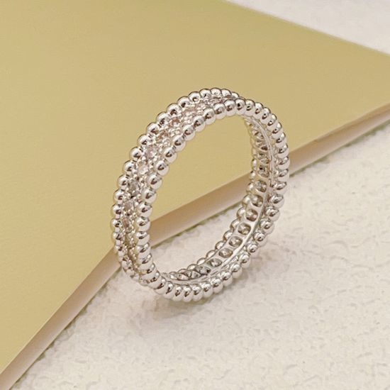 Van Cleef & Arpels VCA Beaded Narrow Diamond Ring Classic Fine Jewelry