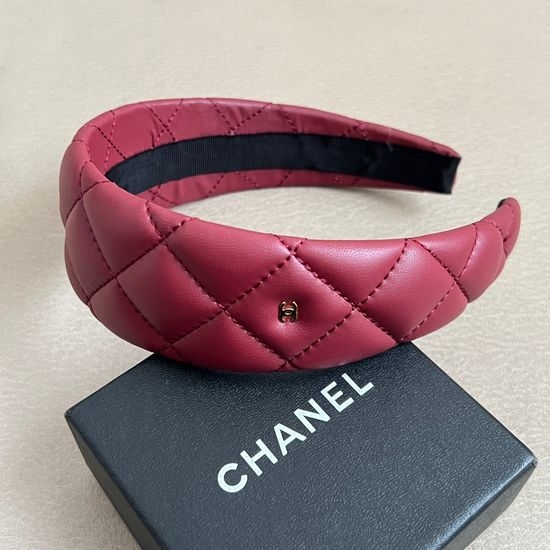 Chanel Elegant Textured Hair Band