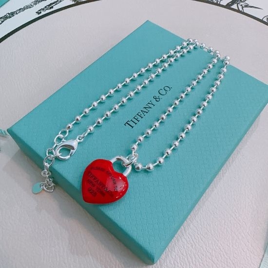 Tiffany & Co. Vintage Style Pendant Necklace