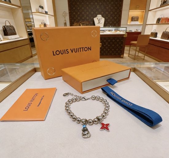 Louis Vuitton LV Vintage Cuban Chain Bracelet Adjustable Length