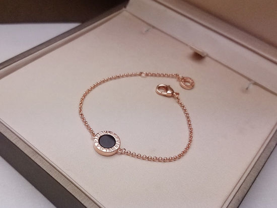 Bvlgari Double-sided Round Chain Jewelry