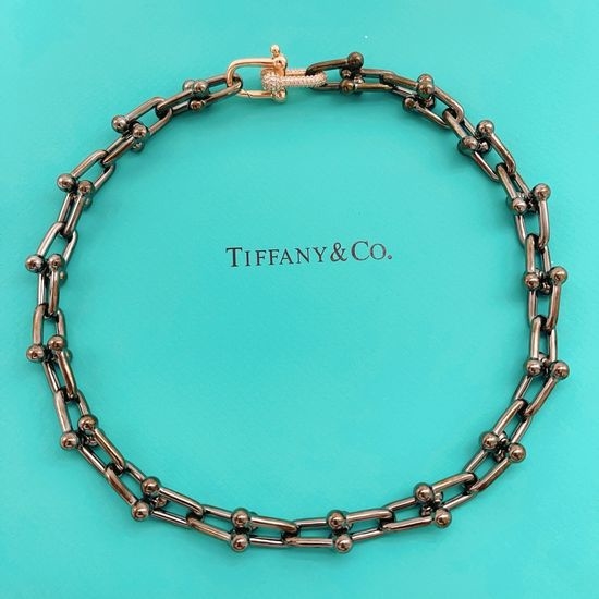 Tiffany & Co. Black U-shaped Horseshoe Buckle Necklace